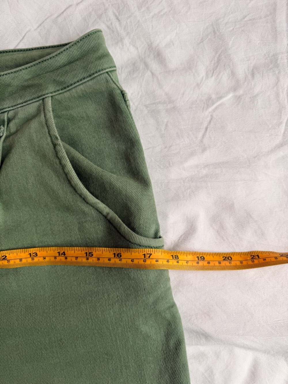 Zara Olive Green High-Rise Jeans - Picture 12 of 12